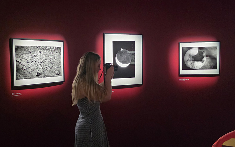 Kyotographie: Kawada Kikuji x Iwane Ai exhibition at Japan House London.